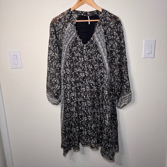 Free People Mini Shimmer Dress Women's SM Black Sparkle Lightweight - Picture 1 of 5